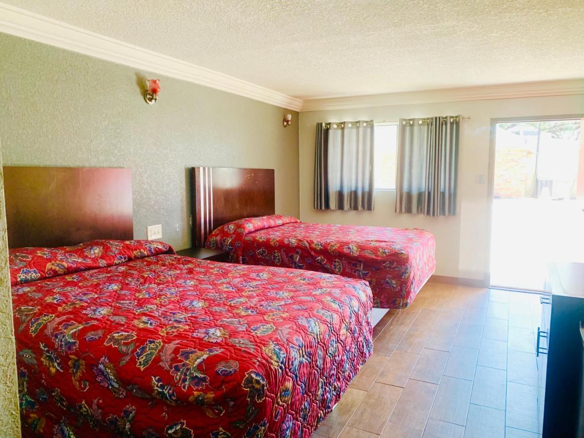 Budget Inn And Suites Crowley Екстер'єр фото