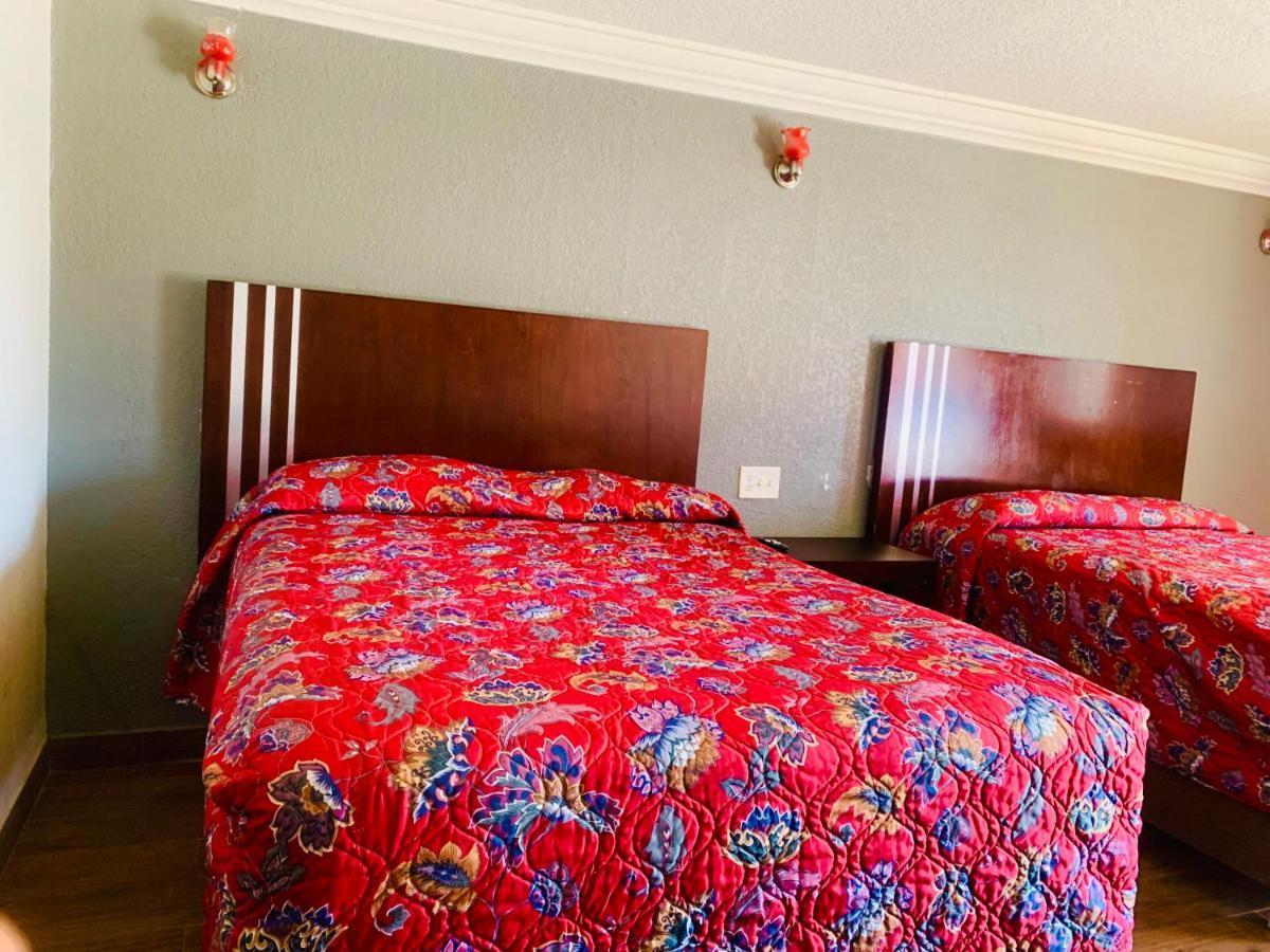 Budget Inn And Suites Crowley Екстер'єр фото